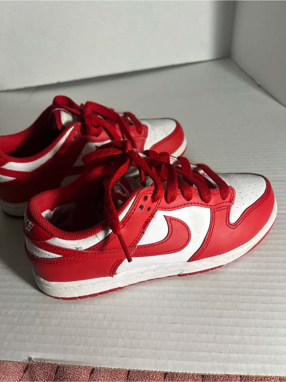Nike Dunk Low Size 3 Kids good condition